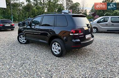 Внедорожник / Кроссовер Volkswagen Touareg 2007 в 