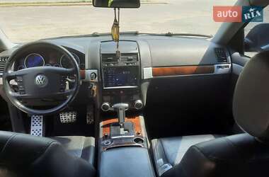 Внедорожник / Кроссовер Volkswagen Touareg 2008 в 