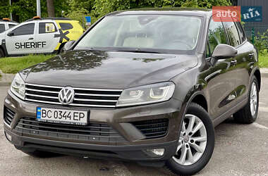 Позашляховик / Кросовер Volkswagen Touareg 2016 в 