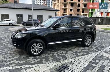 Внедорожник / Кроссовер Volkswagen Touareg 2008 в 