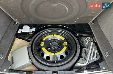 Внедорожник / Кроссовер Volkswagen Touareg 2008 в 