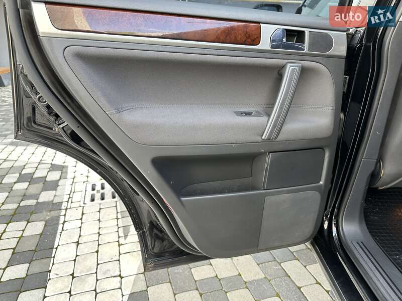 Внедорожник / Кроссовер Volkswagen Touareg 2008 в Ивано-Франковске