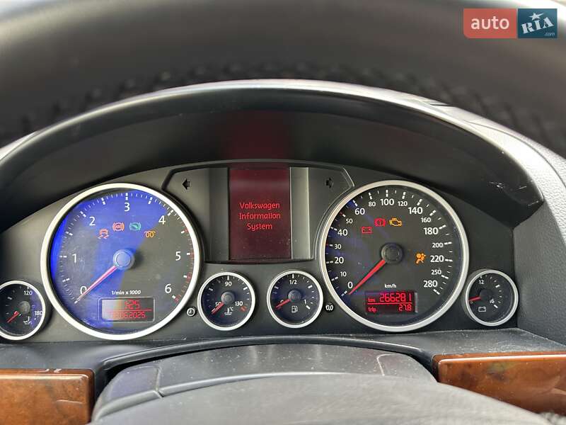 Внедорожник / Кроссовер Volkswagen Touareg 2008 в Ивано-Франковске