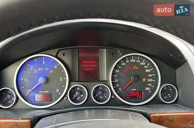 Внедорожник / Кроссовер Volkswagen Touareg 2008 в 