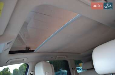 Внедорожник / Кроссовер Volkswagen Touareg 2012 в 