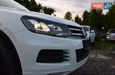 Внедорожник / Кроссовер Volkswagen Touareg 2012 в 