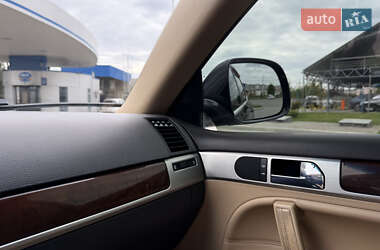 Внедорожник / Кроссовер Volkswagen Touareg 2007 в 