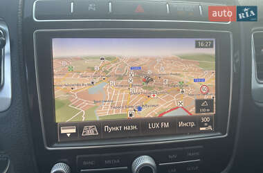 Внедорожник / Кроссовер Volkswagen Touareg 2014 в 