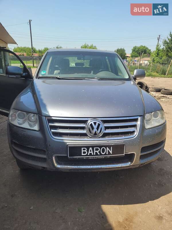 Volkswagen Touareg