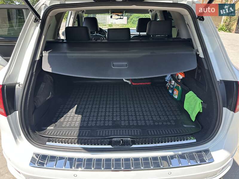 Позашляховик / Кросовер Volkswagen Touareg 2013 в Запоріжжі фото 49 Позашляховик / Кросовер Volkswagen Touareg 2013 в Запоріжжі