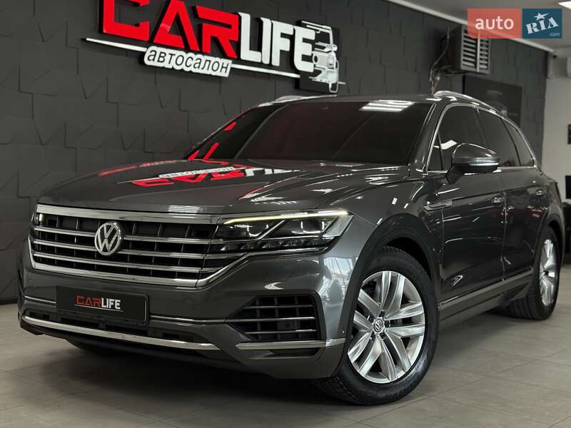 Позашляховик / Кросовер Volkswagen Touareg 2019 в Тернополі