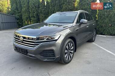 Внедорожник / Кроссовер Volkswagen Touareg 2021 в Тернополе