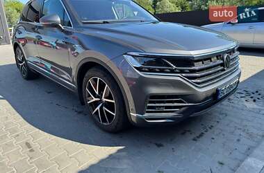Внедорожник / Кроссовер Volkswagen Touareg 2022 в Львове