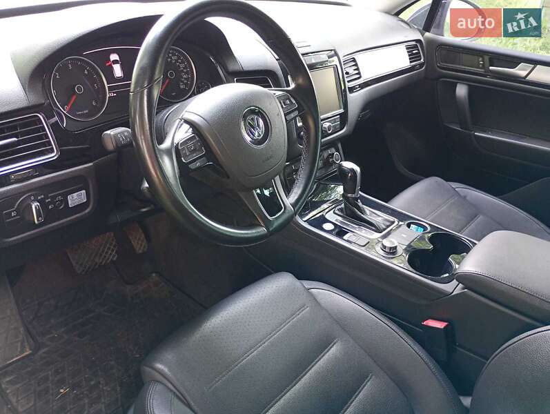 Внедорожник / Кроссовер Volkswagen Touareg 2014 в Фастове фото 9 Внедорожник / Кроссовер Volkswagen Touareg 2014 в Фастове