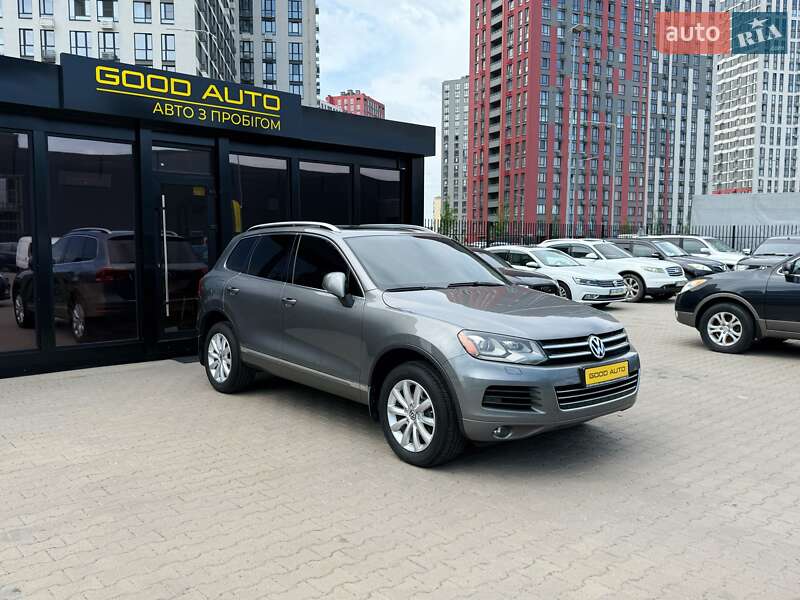 Volkswagen Touareg 2013