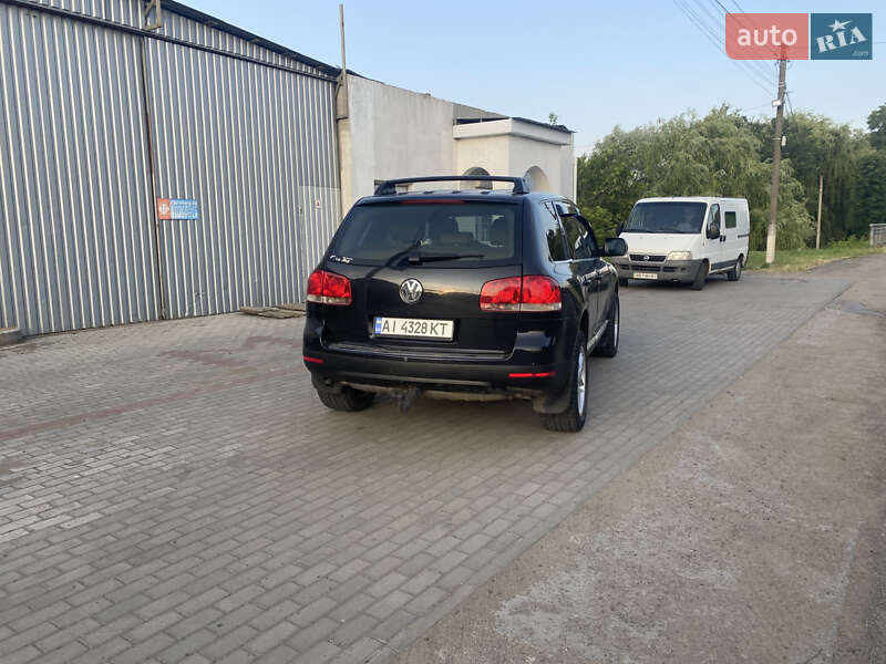 Позашляховик / Кросовер Volkswagen Touareg 2006 в Тростянці