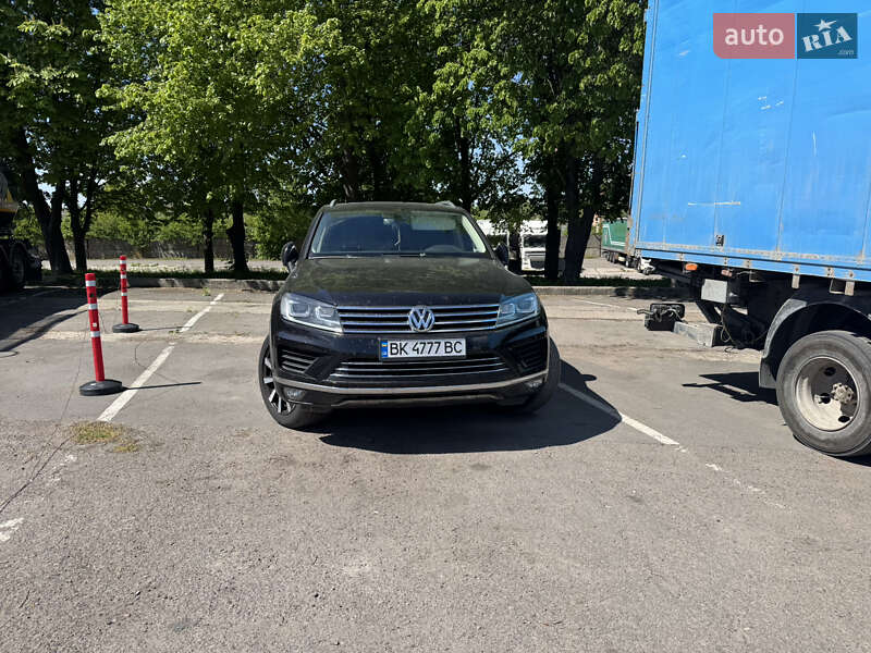 Volkswagen Touareg 2014