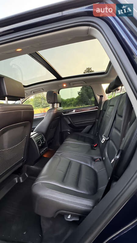 Внедорожник / Кроссовер Volkswagen Touareg 2012 в Радехове