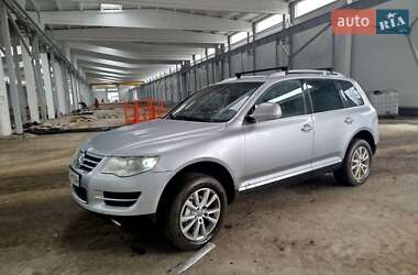 Позашляховик / Кросовер Volkswagen Touareg 2008 в Сваляві