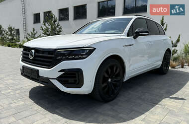 Внедорожник / Кроссовер Volkswagen Touareg 2020 в Луцке
