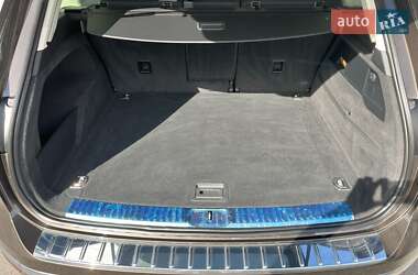 Внедорожник / Кроссовер Volkswagen Touareg 2015 в 