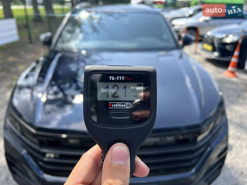 Позашляховик / Кросовер Volkswagen Touareg 2019 в Умані