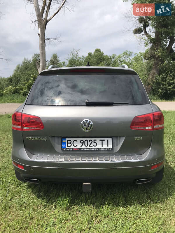 Внедорожник / Кроссовер Volkswagen Touareg 2011 в Львове фото 27 Внедорожник / Кроссовер Volkswagen Touareg 2011 в Львове