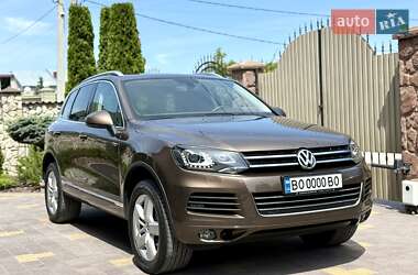 Внедорожник / Кроссовер Volkswagen Touareg 2013 в Тернополе