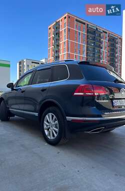 Внедорожник / Кроссовер Volkswagen Touareg 2016 в 