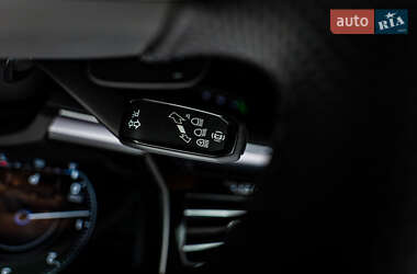 Позашляховик / Кросовер Volkswagen Touareg 2022 в 