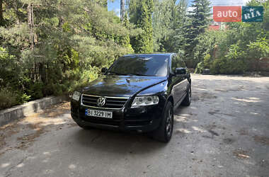 Позашляховик / Кросовер Volkswagen Touareg 2005 в Харкові