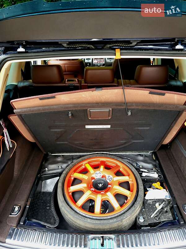 Позашляховик / Кросовер Volkswagen Touareg 2012 в Опішне