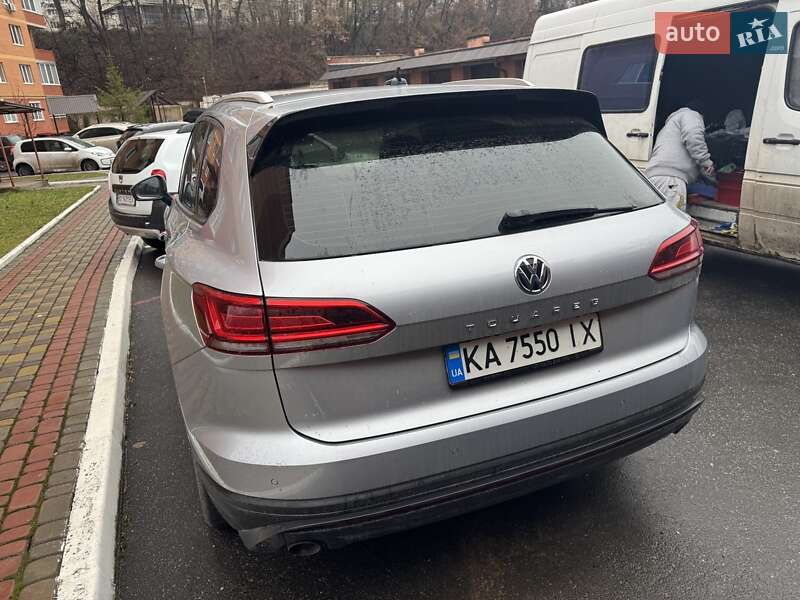 Позашляховик / Кросовер Volkswagen Touareg 2019 в Тернополі