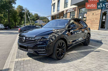 Внедорожник / Кроссовер Volkswagen Touareg 2021 в Мукачево