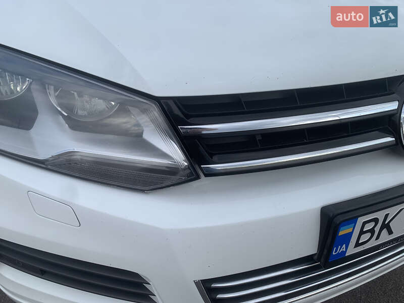 Позашляховик / Кросовер Volkswagen Touareg 2013 в Рівному фото 14 Позашляховик / Кросовер Volkswagen Touareg 2013 в Рівному