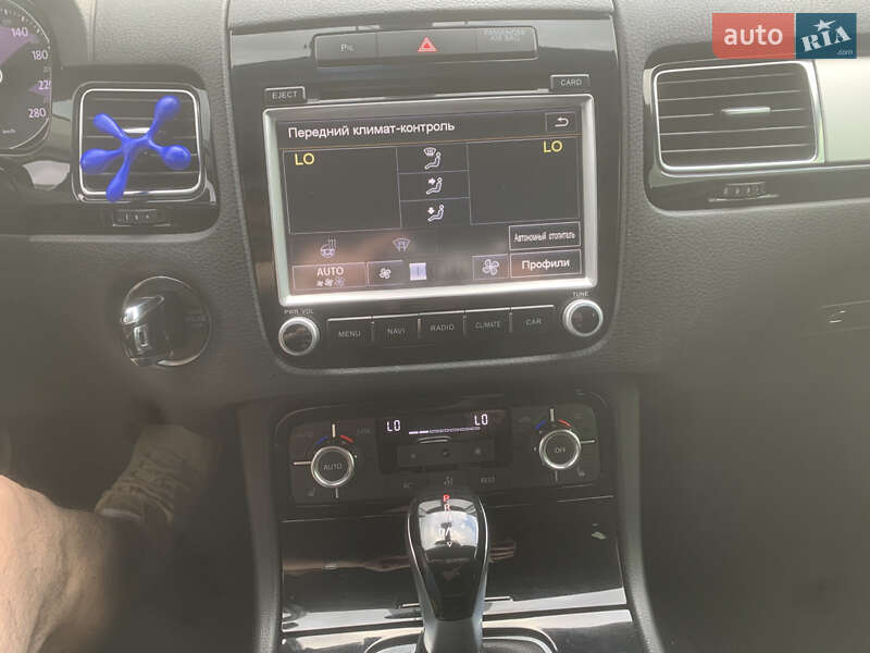 Позашляховик / Кросовер Volkswagen Touareg 2013 в Рівному фото 25 Позашляховик / Кросовер Volkswagen Touareg 2013 в Рівному