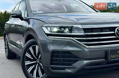 Внедорожник / Кроссовер Volkswagen Touareg 2021 в 