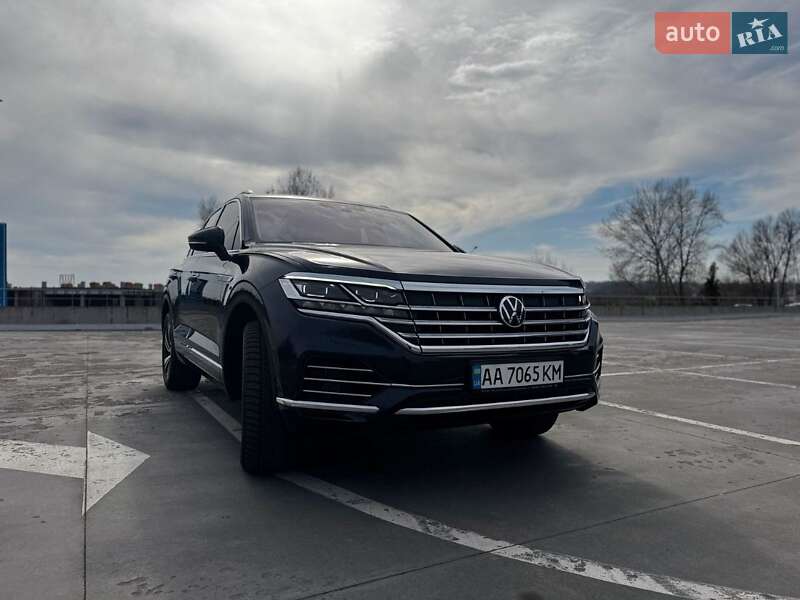 Внедорожник / Кроссовер Volkswagen Touareg 2021 в Киеве фото 4 Внедорожник / Кроссовер Volkswagen Touareg 2021 в Киеве