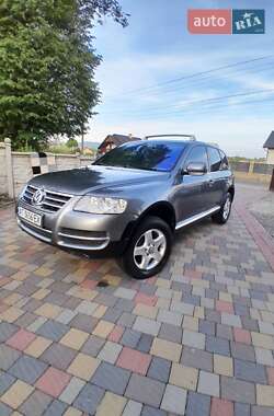 Внедорожник / Кроссовер Volkswagen Touareg 2004 в Долине