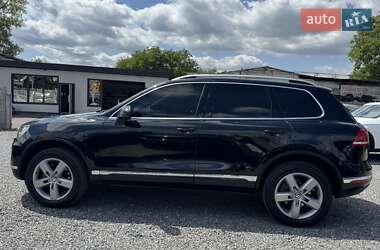 Позашляховик / Кросовер Volkswagen Touareg 2015 в 