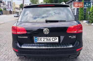 Внедорожник / Кроссовер Volkswagen Touareg 2013 в 