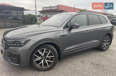 Внедорожник / Кроссовер Volkswagen Touareg 2022 в Киеве