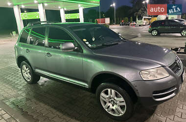 Внедорожник / Кроссовер Volkswagen Touareg 2005 в Житомире