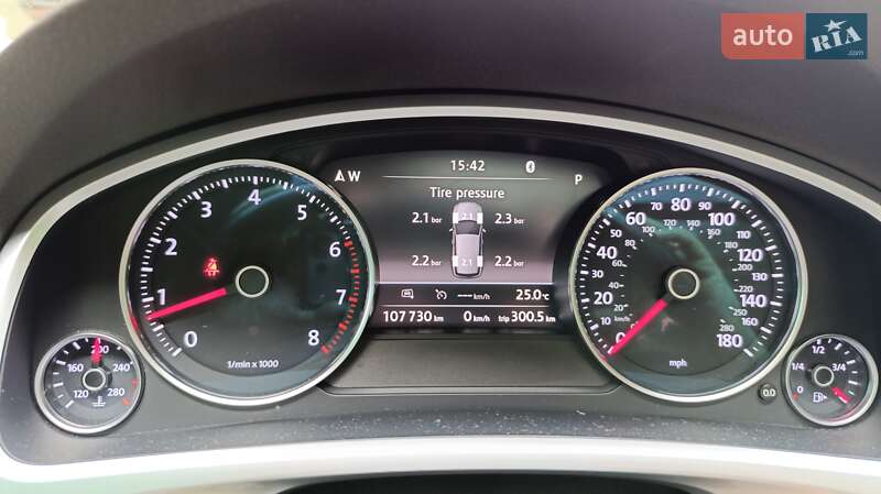 Внедорожник / Кроссовер Volkswagen Touareg 2014 в Киеве фото 4 Внедорожник / Кроссовер Volkswagen Touareg 2014 в Киеве