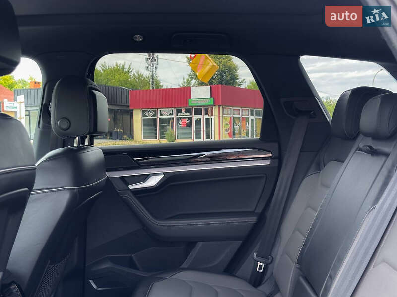 Позашляховик / Кросовер Volkswagen Touareg 2020 в Ужгороді фото 56 Позашляховик / Кросовер Volkswagen Touareg 2020 в Ужгороді