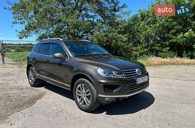 Внедорожник / Кроссовер Volkswagen Touareg 2016 в Белой Церкви