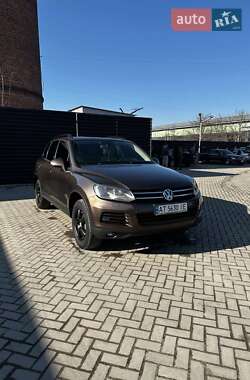 Позашляховик / Кросовер Volkswagen Touareg 2011 в Івано-Франківську