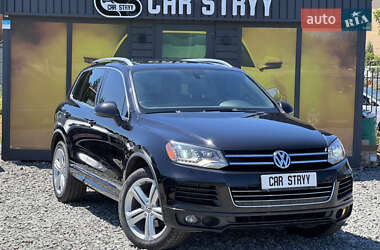 Внедорожник / Кроссовер Volkswagen Touareg 2014 в Стрые