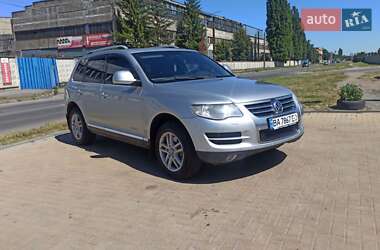 Позашляховик / Кросовер Volkswagen Touareg 2008 в Хмельницькому