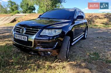 Позашляховик / Кросовер Volkswagen Touareg 2007 в 